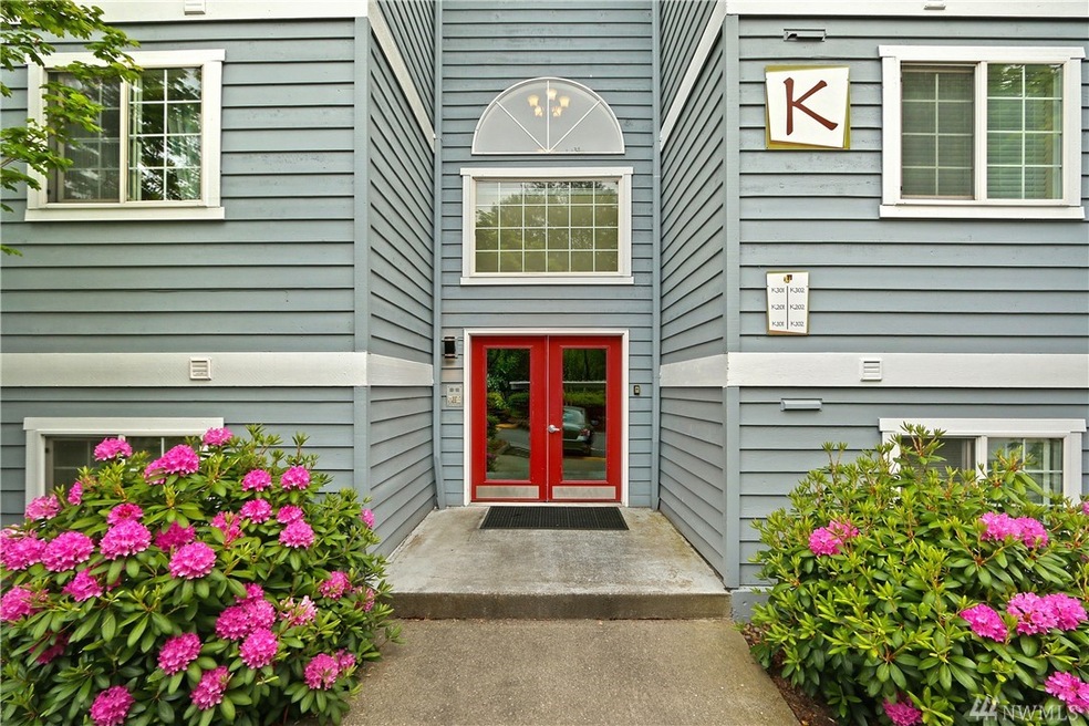 23410 18th Ave S unit K101, Des Moines, WA 98198 - photo 1
