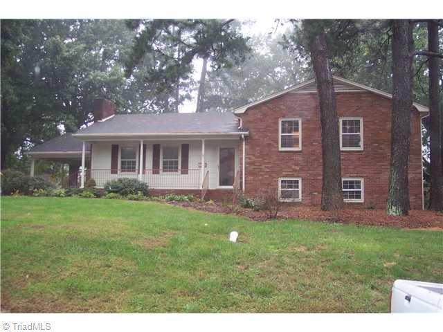 512 Lindsey Ave, Asheboro, NC 27203 - photo 1