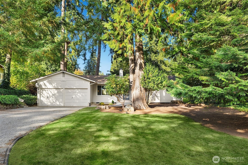 7802 NE 140th Place, Kirkland, WA 98034 - photo 1