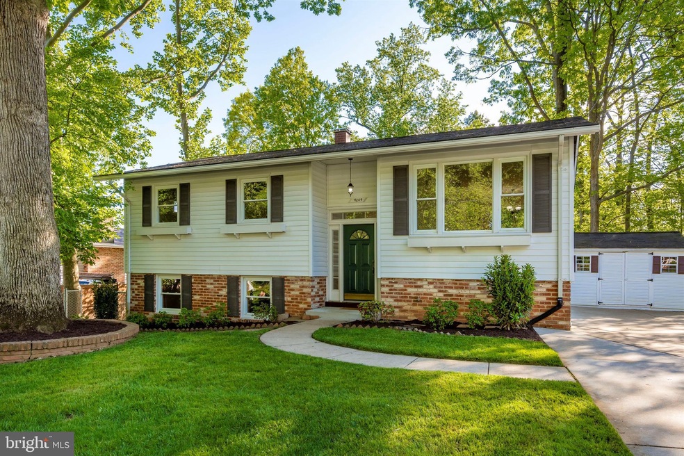 4209 Landgreen St, Rockville, MD 20853 - photo 1