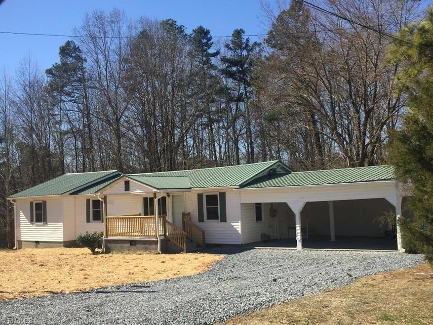 1111 Walden Rd, Asheboro, NC 27205 - photo 1