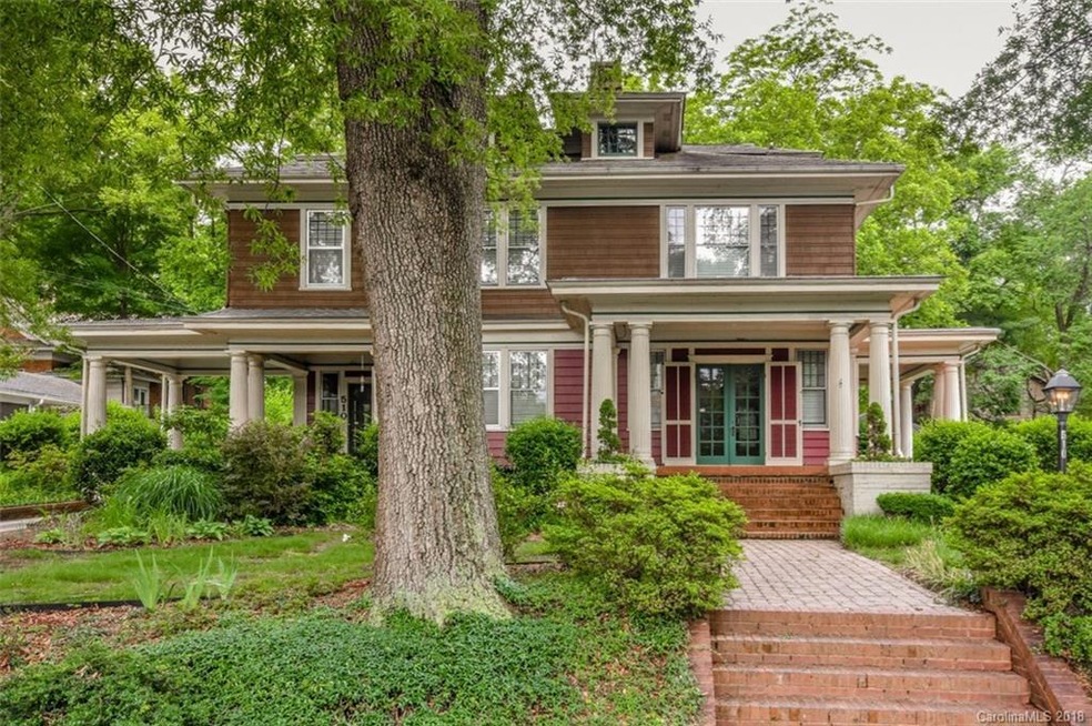 510 S Mulberry St, Statesville, NC 28677 - photo 1