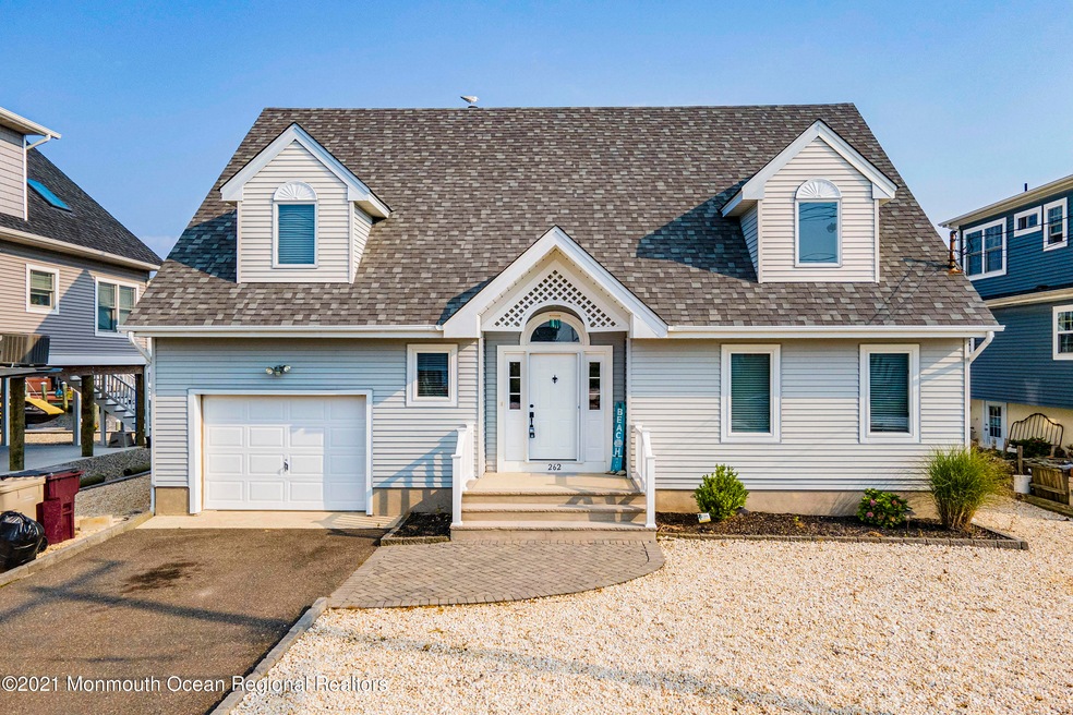 262 Teakwood Dr, Bayville, NJ 08721 - photo 1