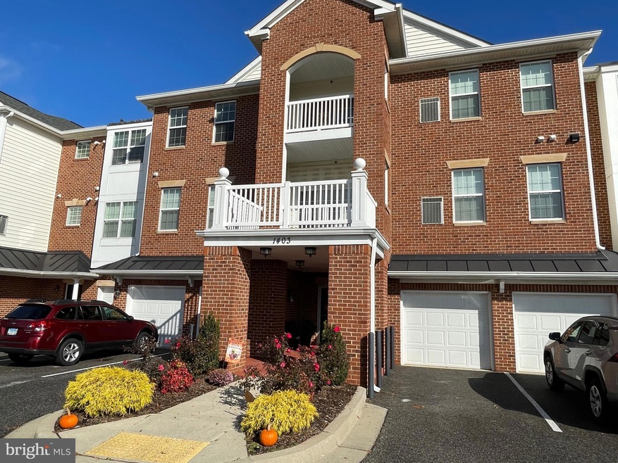 1403 Wigeon Way unit 303, Gambrills, MD 21054 - photo 1