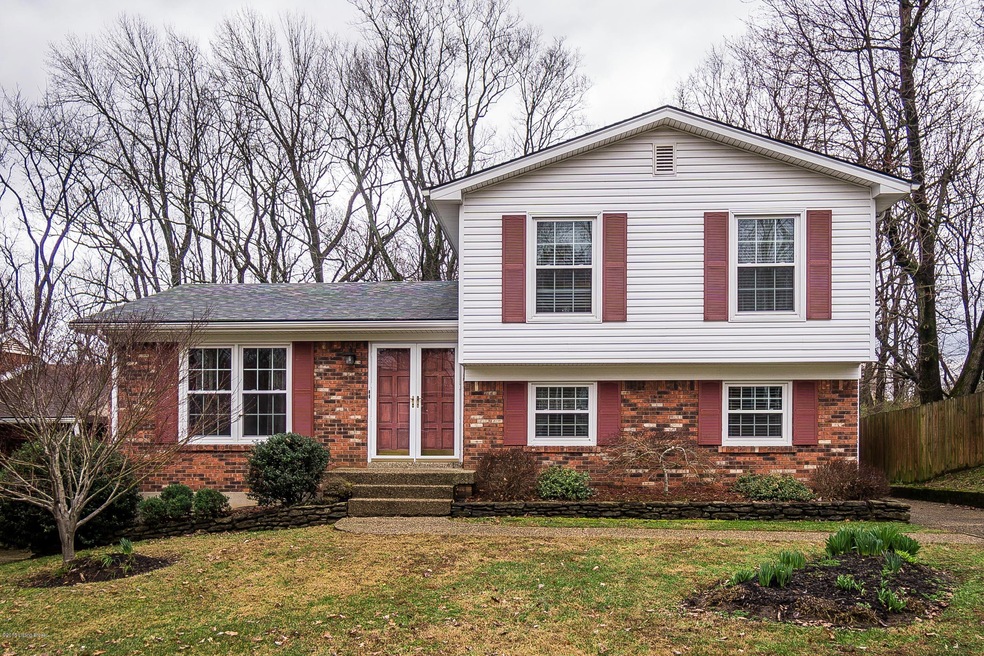 6512 Daverman Ct, Louisville, KY 40228 - photo 1