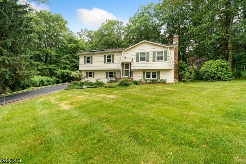 39 Robert St, Flanders, NJ 07836 - photo 1