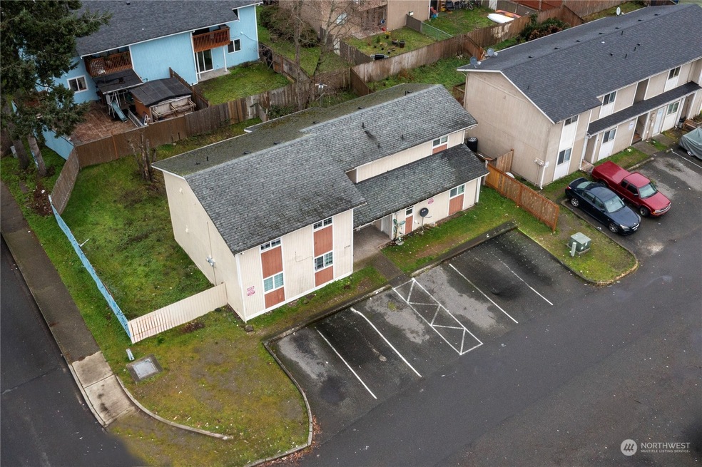 Sold $800,000 • Co-Listing Agent