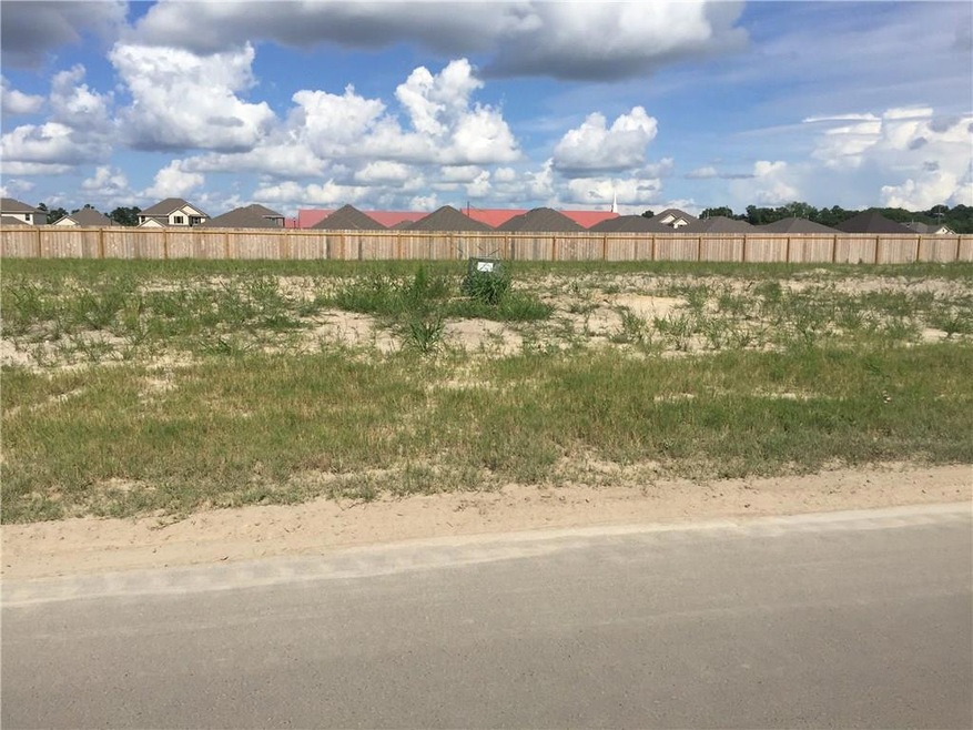 122 Snowy Egret Dr, Lake Charles, LA 70615 - photo 1