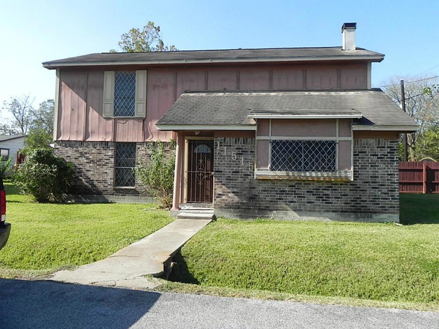 11515 Washington St, Houston, TX 77093 - photo 1