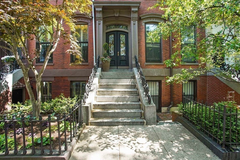 73 Rutland St unit 4, Boston, MA 02118 - photo 1