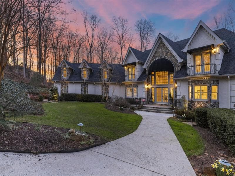 2405 Saddlesprings Dr, Alpharetta, GA 30004 - photo 1