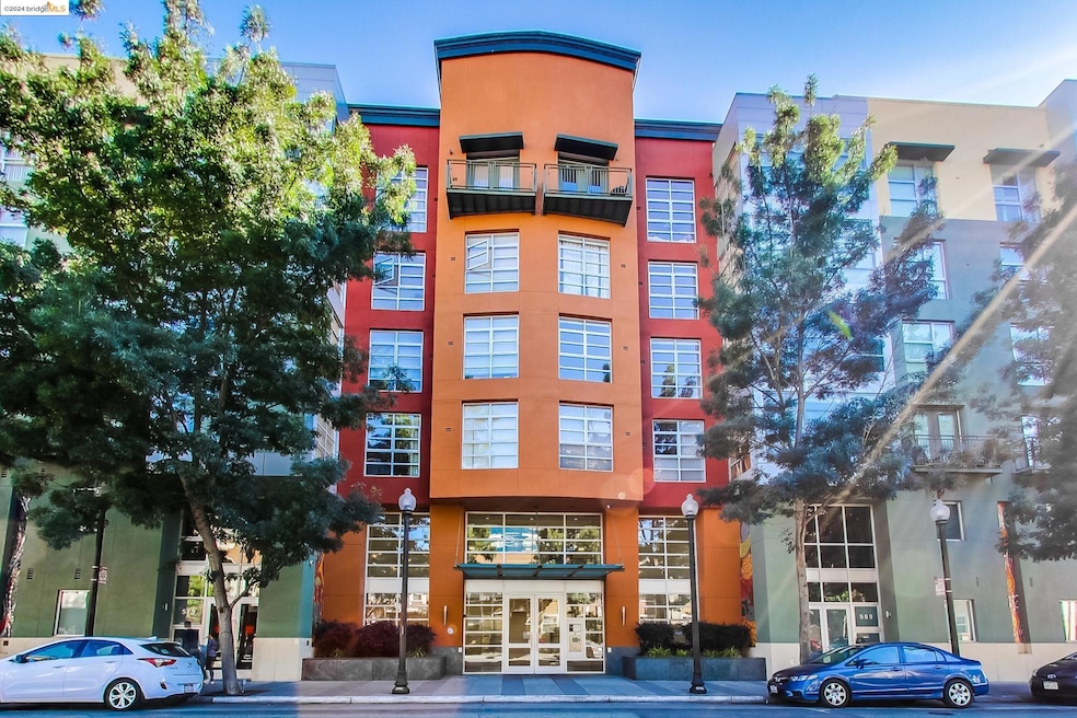 Sold $440,000 • Co-Listing Agent