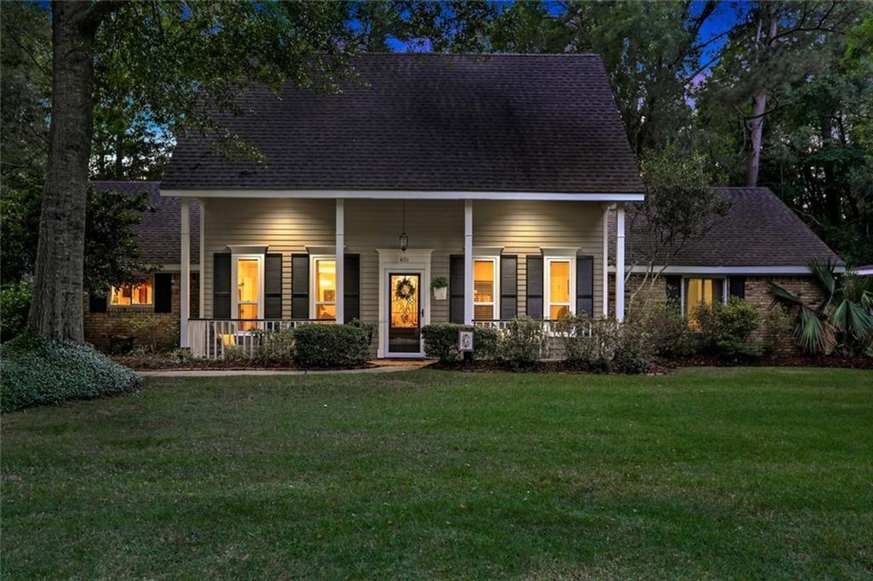Charming Acadian with tall windows