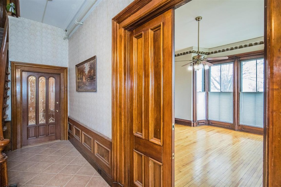 79 Pine St unit K2, Rutland, VT 05701 - photo 1