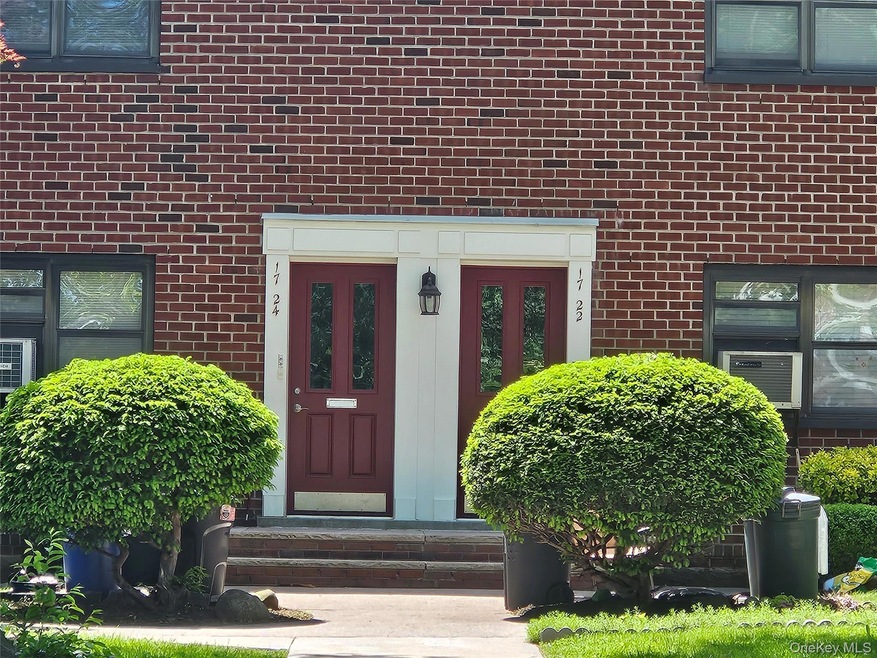 17-24 201st St unit 2-120, Whitestone, NY 11357 - photo 1