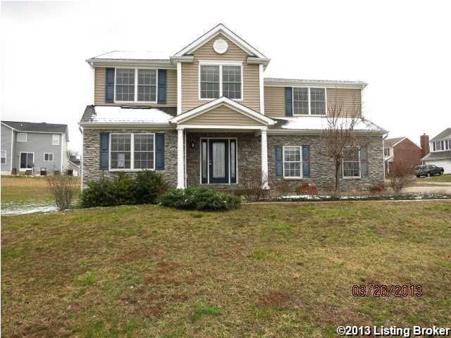 10105 Mountain Laurel Ln, Louisville, KY 40228 - photo 1