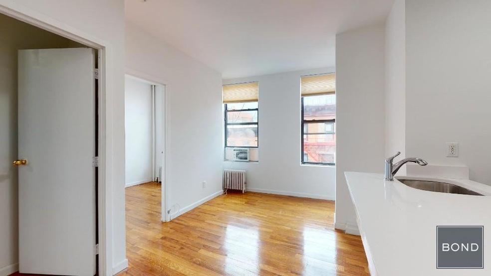 163 Mulberry St unit 17x, New York, NY 10013 - photo 1