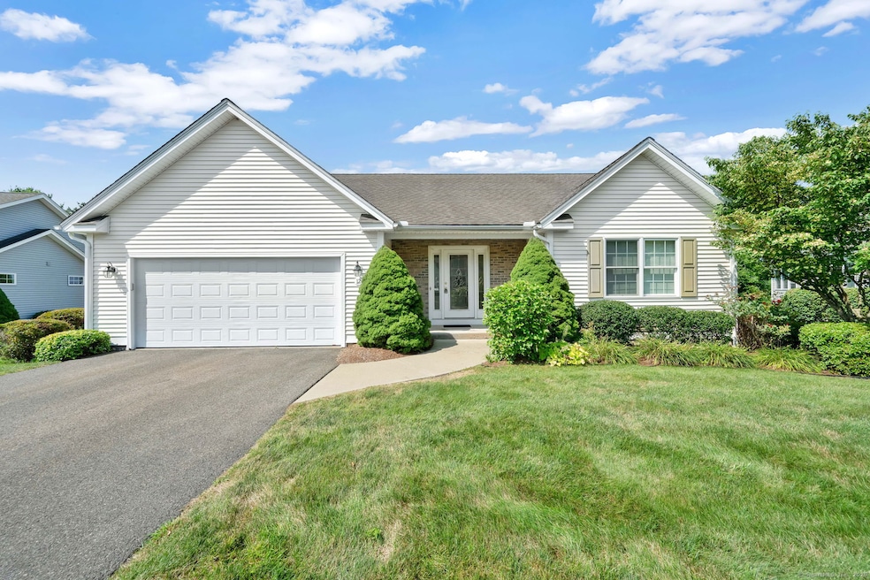 12 Shepard Ln, Enfield, CT 06082 - photo 1