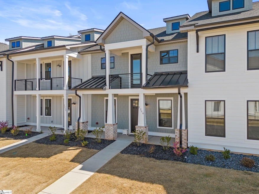 1208 N Pinot Rd, Duncan, SC 29334 - photo 1