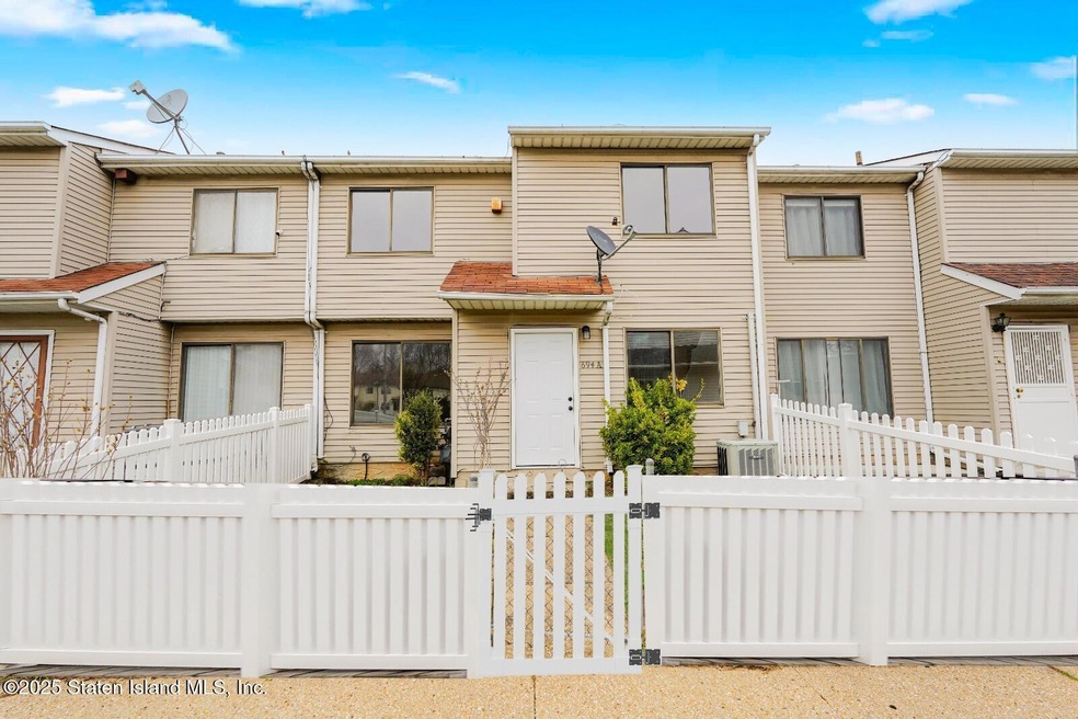 Sold $520,000 • Co-Listing Agent