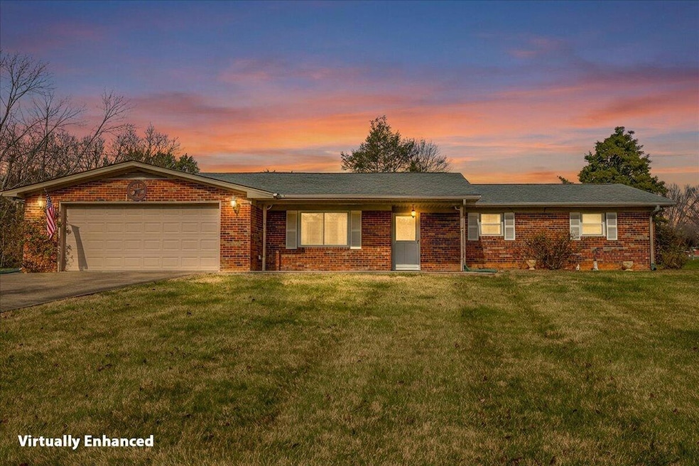 2212 Warren Dr, Morristown, TN 37814 - photo 1