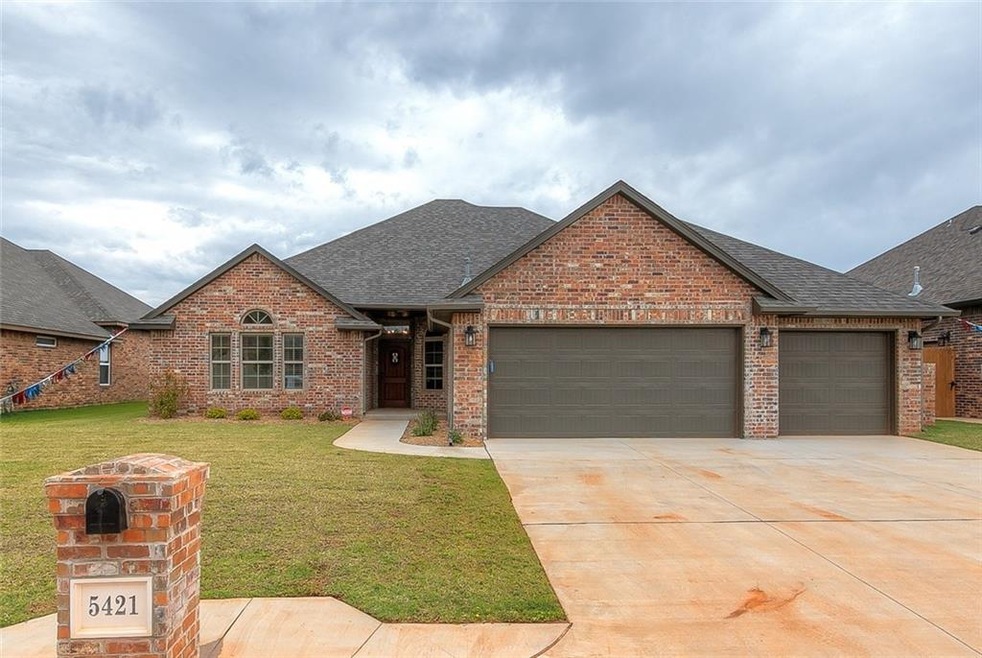 5421 Painted Pony Rd, Warr Acres, OK 73132 - photo 1