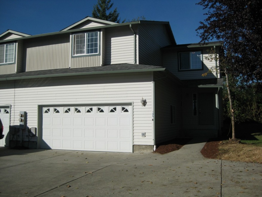 105 107th St SE unit A & B, Everett, WA 98208 - photo 1