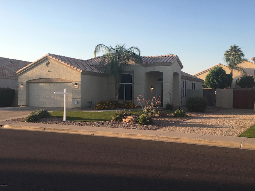 7330 E Laguna Azul Ave, Mesa, AZ 85209 - photo 1