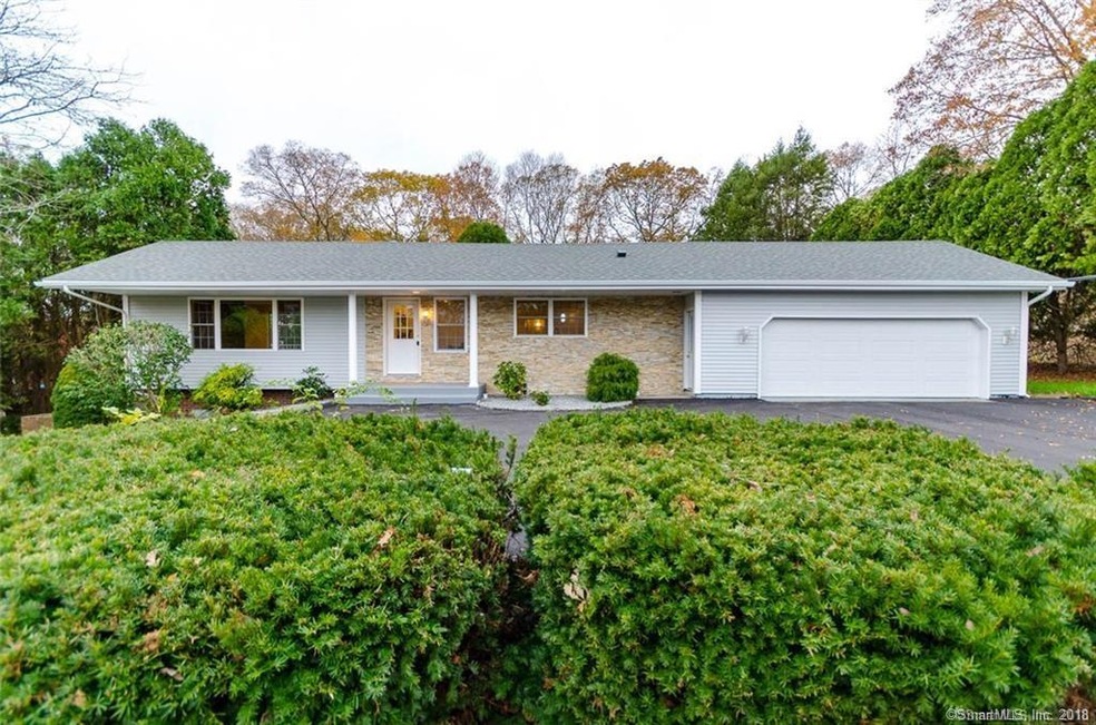 27 Tanglewood Dr, Norwich, CT 06360 - photo 1