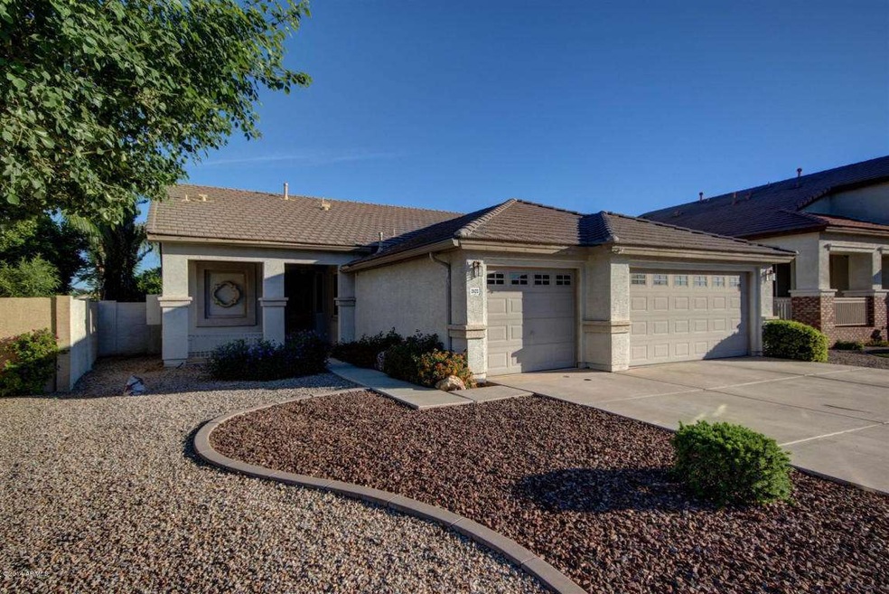 2620 Stottler Dr Gilbert AZ Front