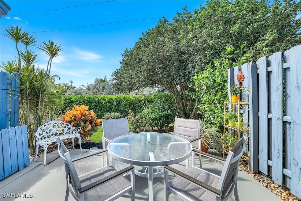 138 Marco Villas S unit V5, Marco Island, FL 34145 - photo 1