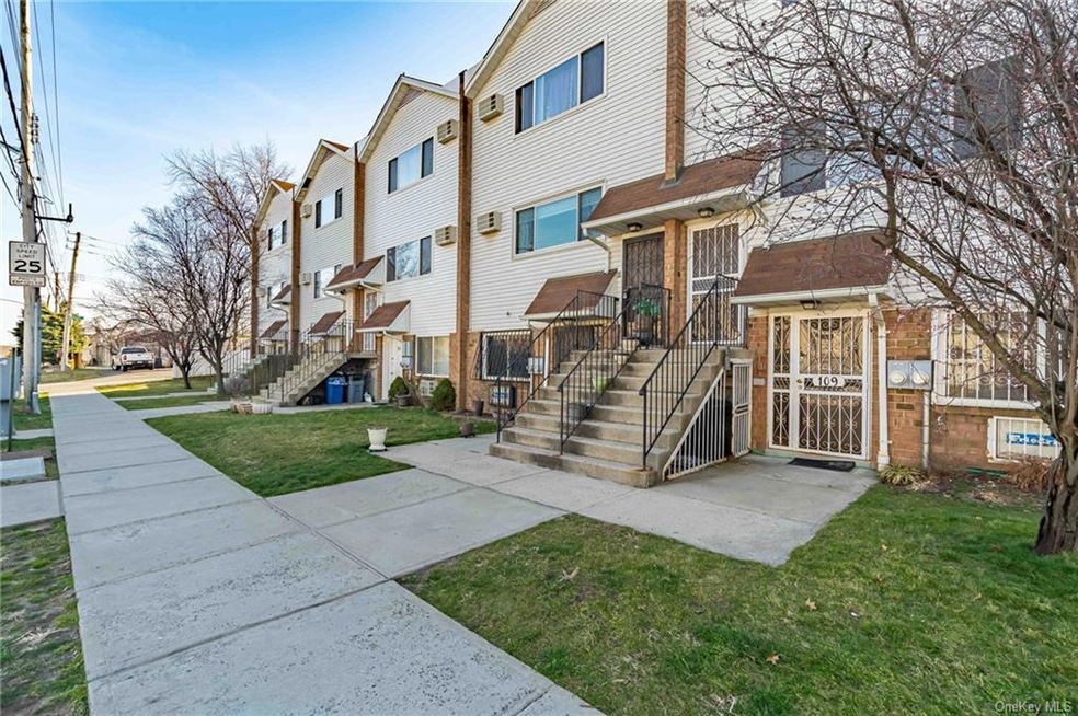 Sold $790,000 • Co-Listing Agent