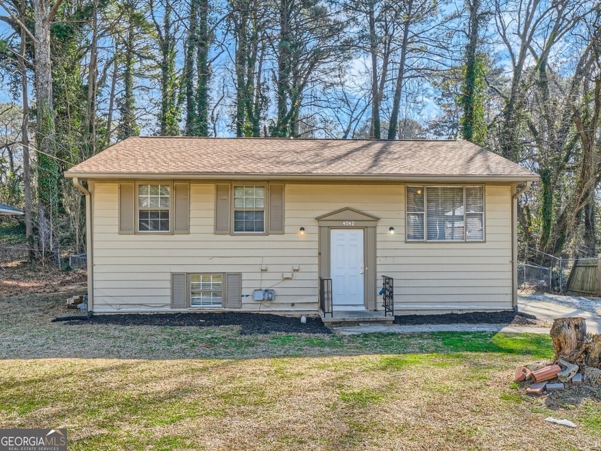 4042 Sweetbriar Ln, Forest Park, GA 30297 - photo 1