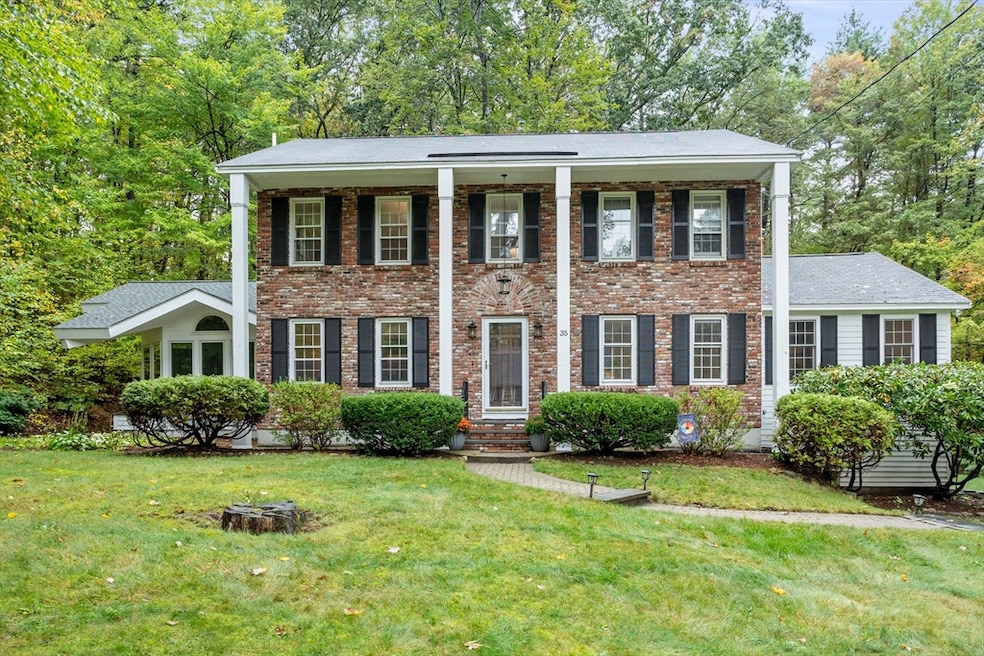 Sold $835,000 • Co-Listing Agent