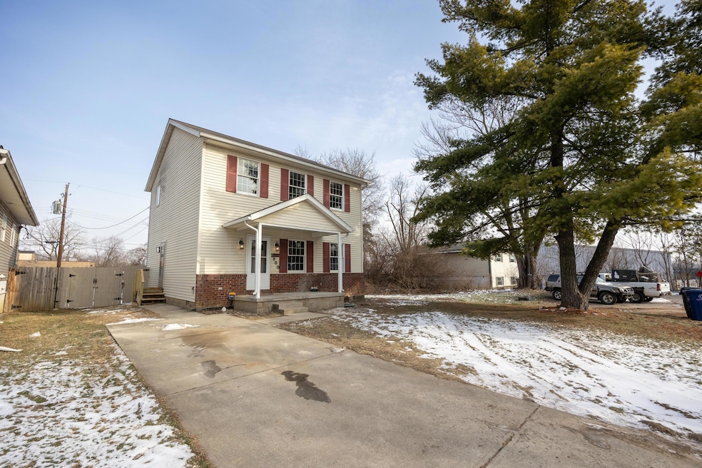 1800 E 26th