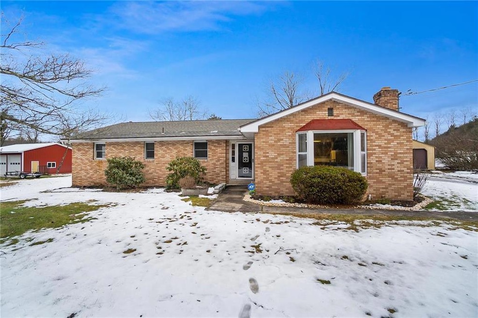 24 1st St, Tamaqua, PA 18252 - photo 1