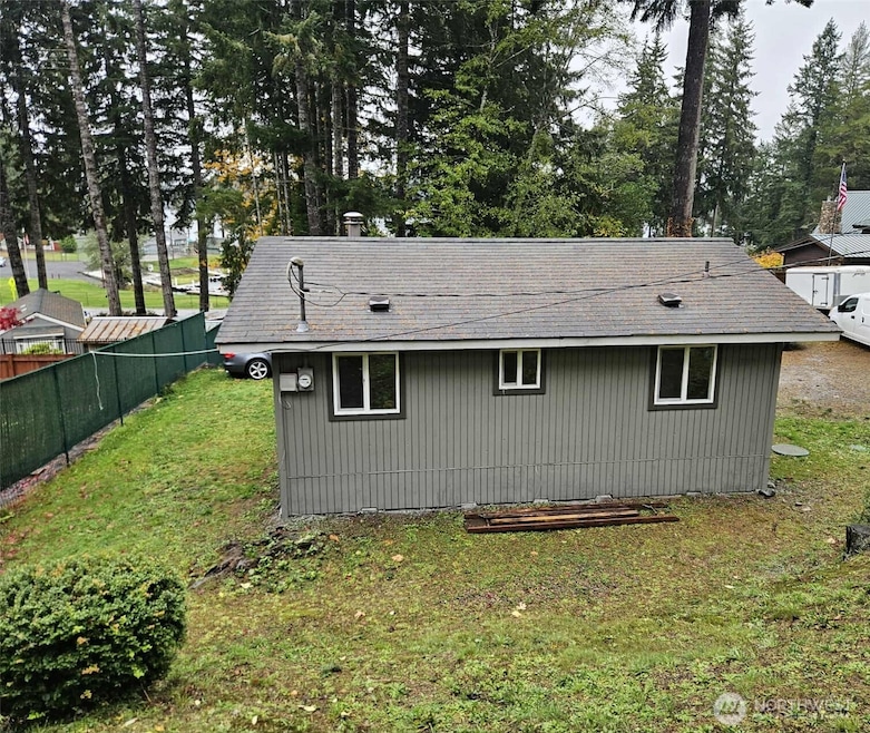 231 E Lakeview Dr, Grapeview, WA 98546 - photo 1