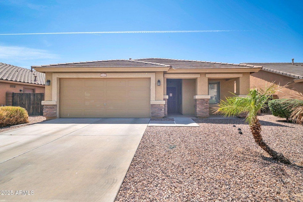 16887 W Belleview-4