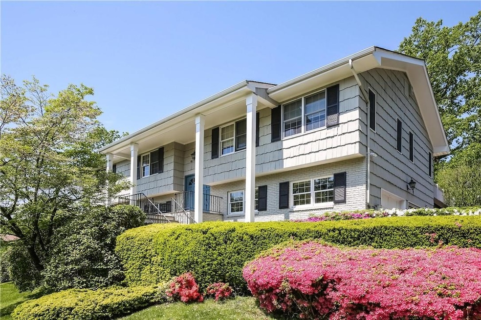 21 Penny Ln, Scarsdale, NY 10583 - photo 1