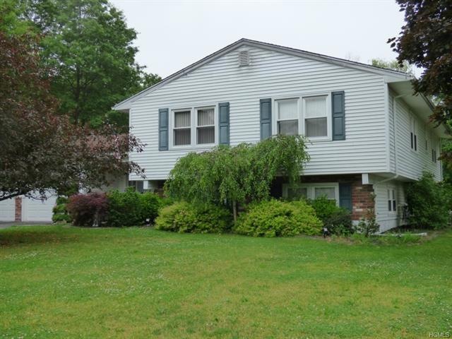 115 Barnes Rd, Washingtonville, NY 10992 - photo 1