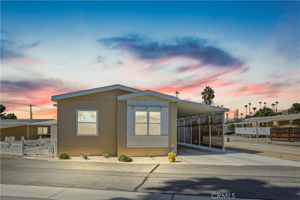 1700 S State St unit 19, Hemet, CA 92543 - photo 1