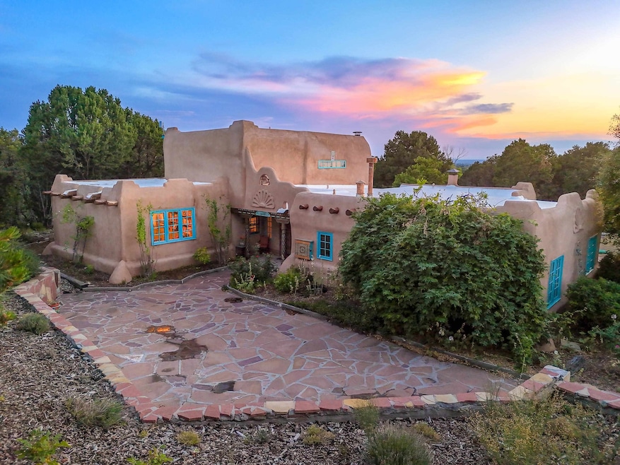 639 Don Nicholas Rd, Taos, NM 87571 - photo 1