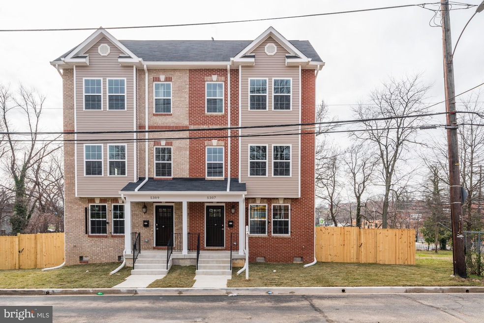 5309 Gay St NE, Washington, DC 20019 - photo 1