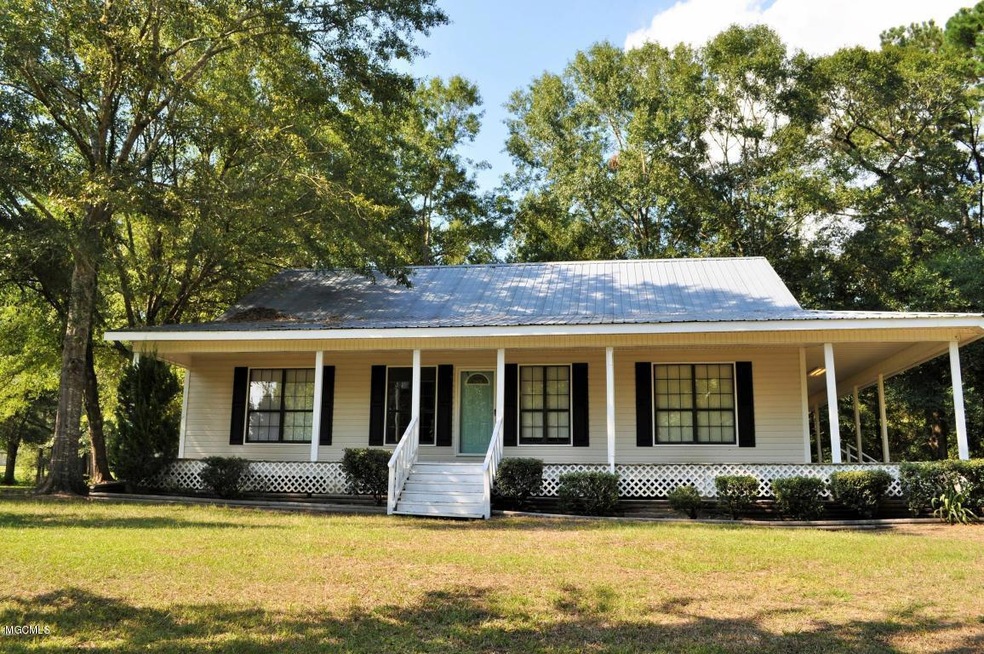 125 River Rd, Lucedale, MS 39452 - photo 1