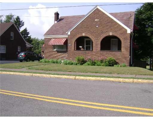 1104 Virginia Ave, Midland, PA 15059 - photo 1
