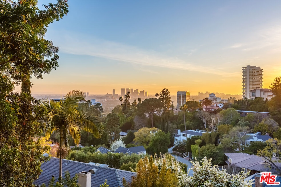 Sold $2,225,000 • Co-Listing Agent