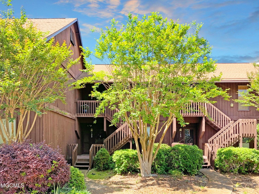 222 Lanai Village