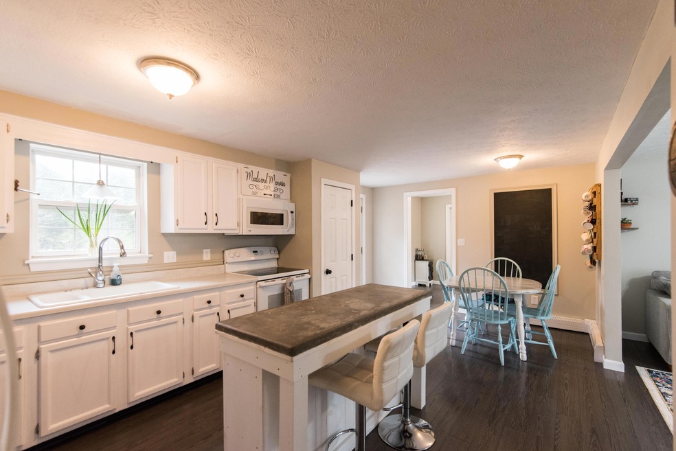 3 Bluffs Dr, Standish, ME 04085 - photo 1