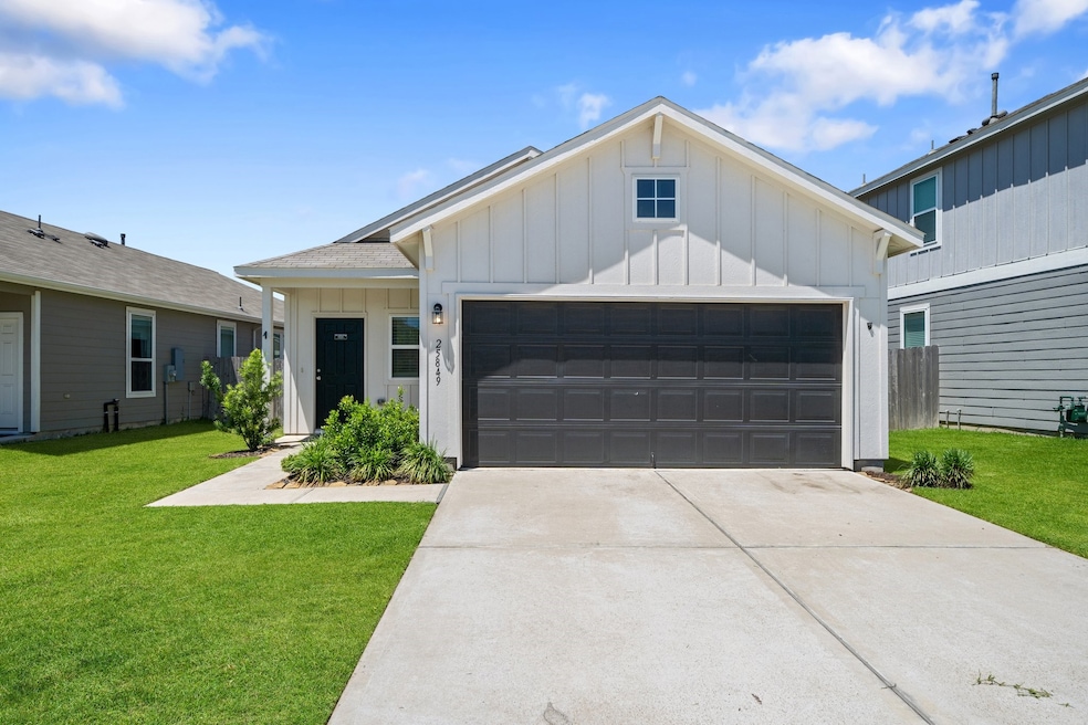 Welcome to 25849 Hedgerow Dr