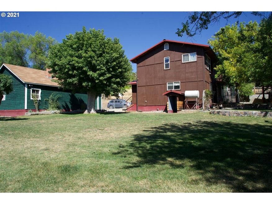 420 N Main St, Prairie City, OR 97869 - photo 1